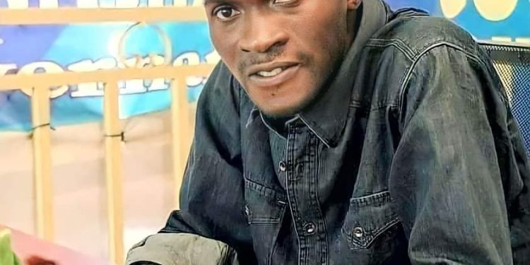 𝗣𝗼𝘂𝗿𝗾𝘂𝗼𝗶 𝗺𝘂𝘀𝗲𝗹𝗲𝗿 𝗹𝗮 𝗽𝗿𝗲𝘀𝘀𝗲 𝗲𝘁 𝗰𝗼𝘂𝗽𝗲𝗿 𝗶𝗻𝘁𝗲𝗿𝗻𝗲𝘁 ? 𝗟𝗲𝘀 𝗺𝗼𝘁𝗶𝘃𝗮𝘁𝗶𝗼𝗻𝘀 𝗿𝗲́𝗲𝗹𝗹𝗲𝘀 𝗱’𝗮𝗰𝘁𝗲𝘀 𝗿𝗲𝘁𝗿𝗼𝗴𝗿𝗮𝗱𝗲𝘀 𝗲𝘁 𝗹𝗶𝗯𝗲𝗿𝘁𝗶𝗰𝗶𝗱𝗲𝘀