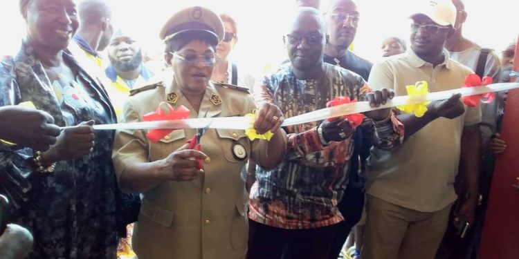 Boké/Education : L’Ecole Elémentaire de DONGHOL fait peau neuve après sa rénovation et son équipement par UMS