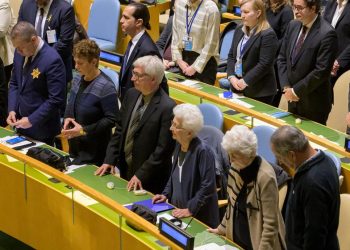 « Élevons-nous contre la haine », exhorte le chef de l’ONU lors de la commémoration de l’Holocauste