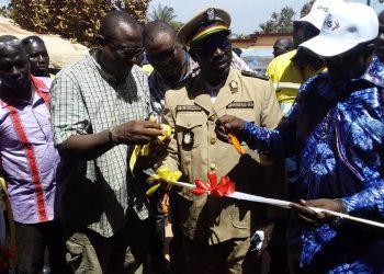Boké/Education : La société UMS remet les clés de la 10ème école rénovée et équipée dans la Commune urbaine