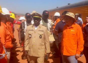 Boké-Mines: Le gouverneur en visite touristique sur le site Minier du Consortium SMB-WINING à Santou (Télimélé)