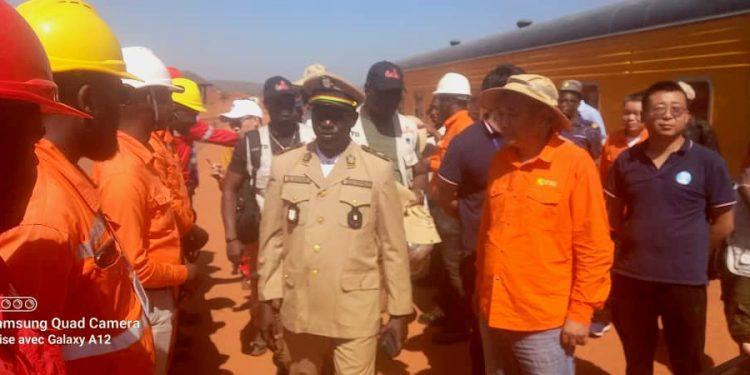 Boké-Mines: Le gouverneur en visite touristique sur le site Minier du Consortium SMB-WINING à Santou (Télimélé)