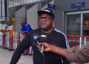 Dr. Davide Makongo aux Jeux Olympiques de Nice : Un Éclat de Fierté pour la Guinée