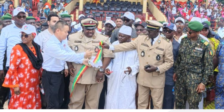 Boké – Société : La Place des Martyrs retrouve son éclat grâce à UMS et au Consortium SMB-Winning