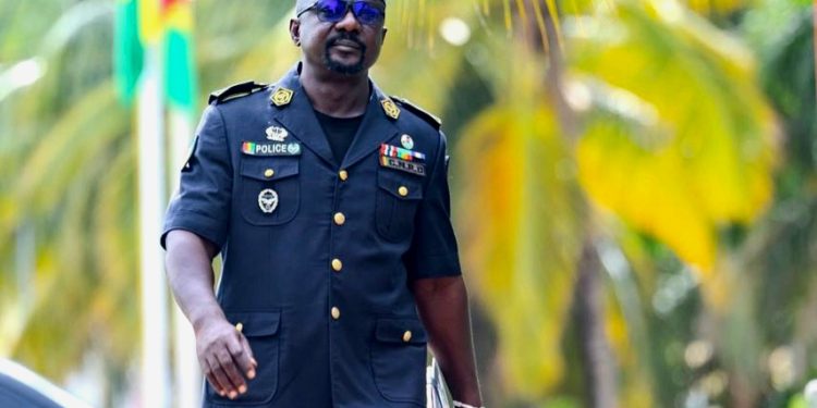 Semaine du Soldat : le Général Djenaba Sory Camara, un modèle de leadership et de patriotisme au service de la Nation