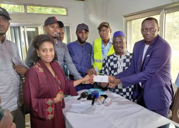 Télimélé : Missira Supply verse la taxe superficiaire 2025 aux communautés de Koba et Missira