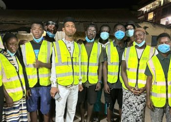 Kaloum : le mouvement « KALOUM N’TANAN YA » de Diego lance des actions d’assainissement des lieux de culte