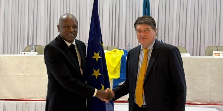 Conakry : forte mobilisation diplomatique pour marquer quatre ans de guerre en Ukraine