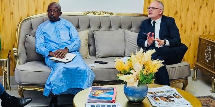 Coopération Guinée–France : le MUHAT échange avec l’ambassadeur Luc Briard et l’AFD sur les projets urbains
