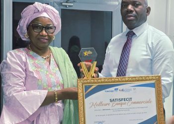UBA Guinée distinguée : la meilleure banque commerciale célèbre une reconnaissance collective