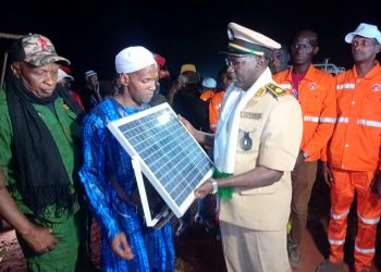 Missira : des lampadaires solaires pour éclairer l’avenir des communautés rurales