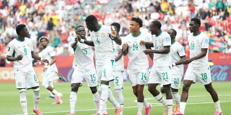 Football : Diomaye Faye salue la réaction des Lions après une victoire convaincante