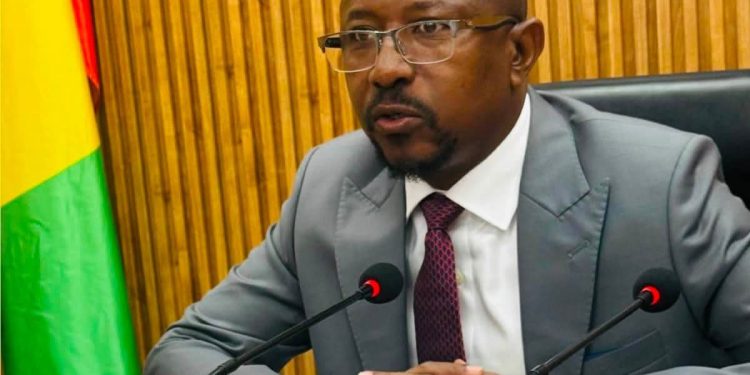 MUHAT : Mohamed Lamine Sy Savané préside la réunion hebdomadaire du cabinet ministériel