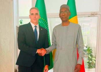 Sénégal – Israël : le ministre Cheikh Niang salue le bilan de l&rsquo;ambassadeur Yuval Waks à l&rsquo;approche de la fin de sa mission