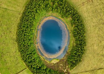 GÉOLOGIE ET ALIMENTATION : QUAND LE SOL RACONTE L’HISTOIRE DE CE QUE NOUS MANGEONS